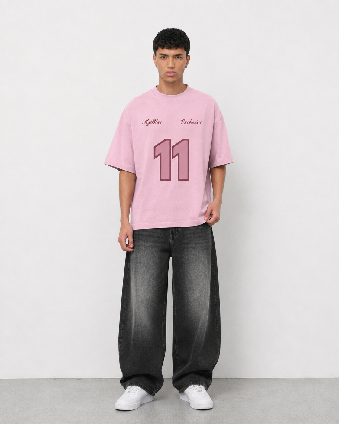 11 Oversized Classic T-Shirt